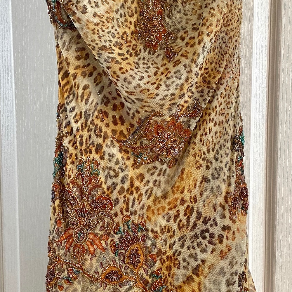 Dress - Picture 3 of 4